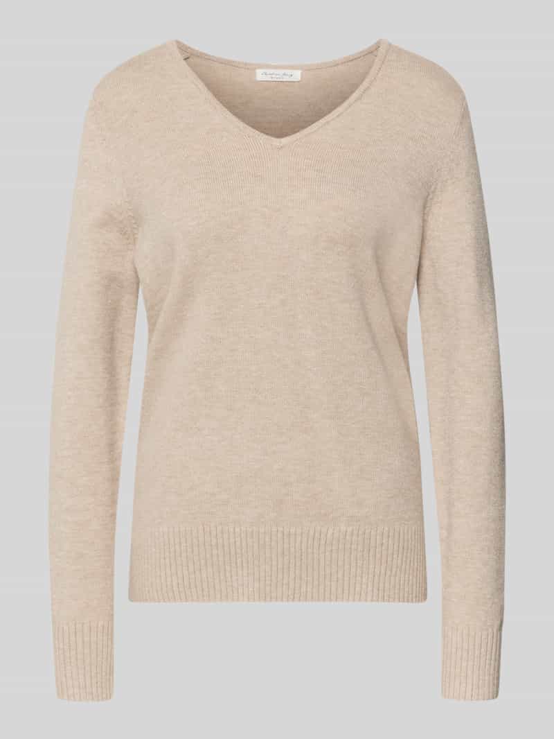 Christian Berg Woman Gebreide pullover van viscosemix met V-hals