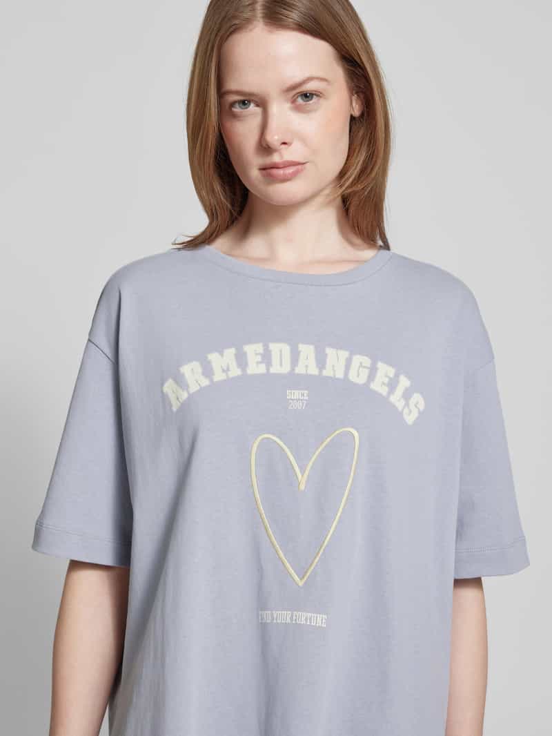 ARMEDANGELS T-shirt met label- en statementprint model 'GIANNAA FORTUNE'