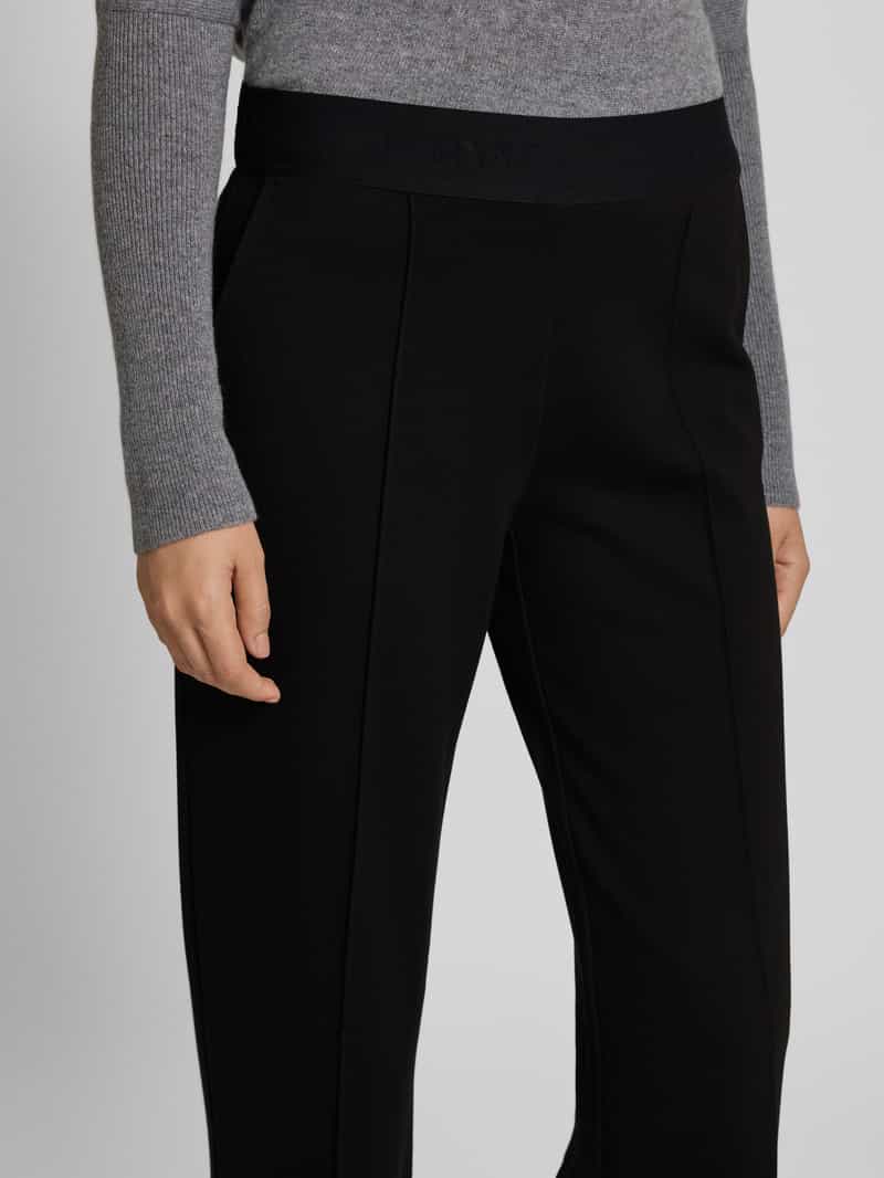 Christian Berg Woman Regular fit stoffen broek met vaste persplooien