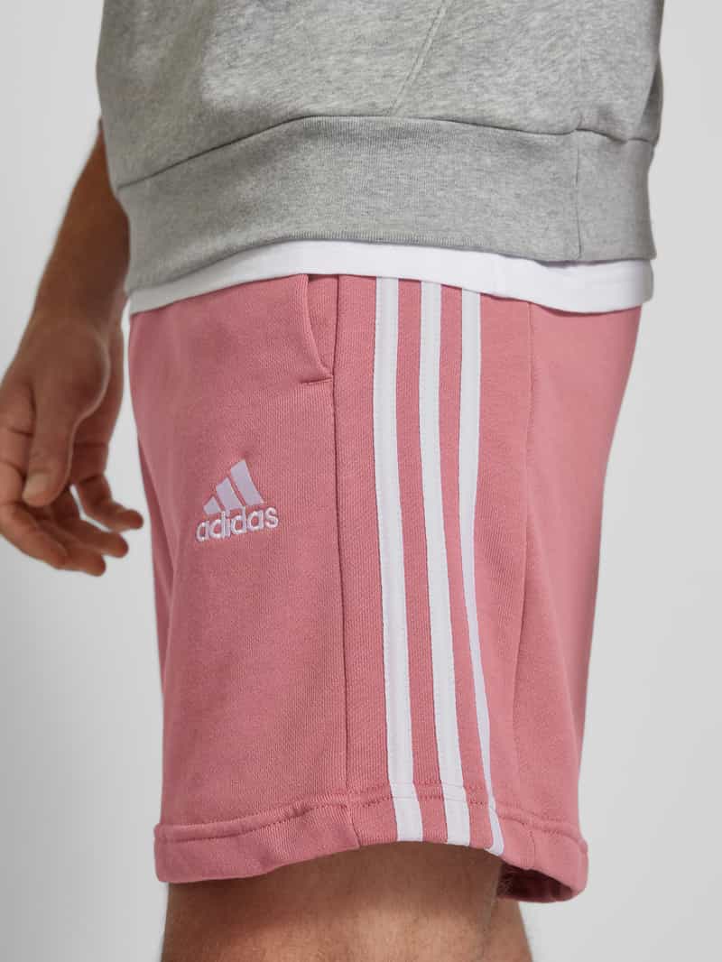 ADIDAS SPORTSWEAR Sweatshorts met logostitching