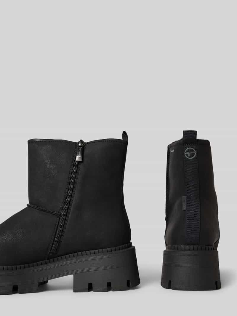 tamaris Chelsea boots in nubuckleerlook