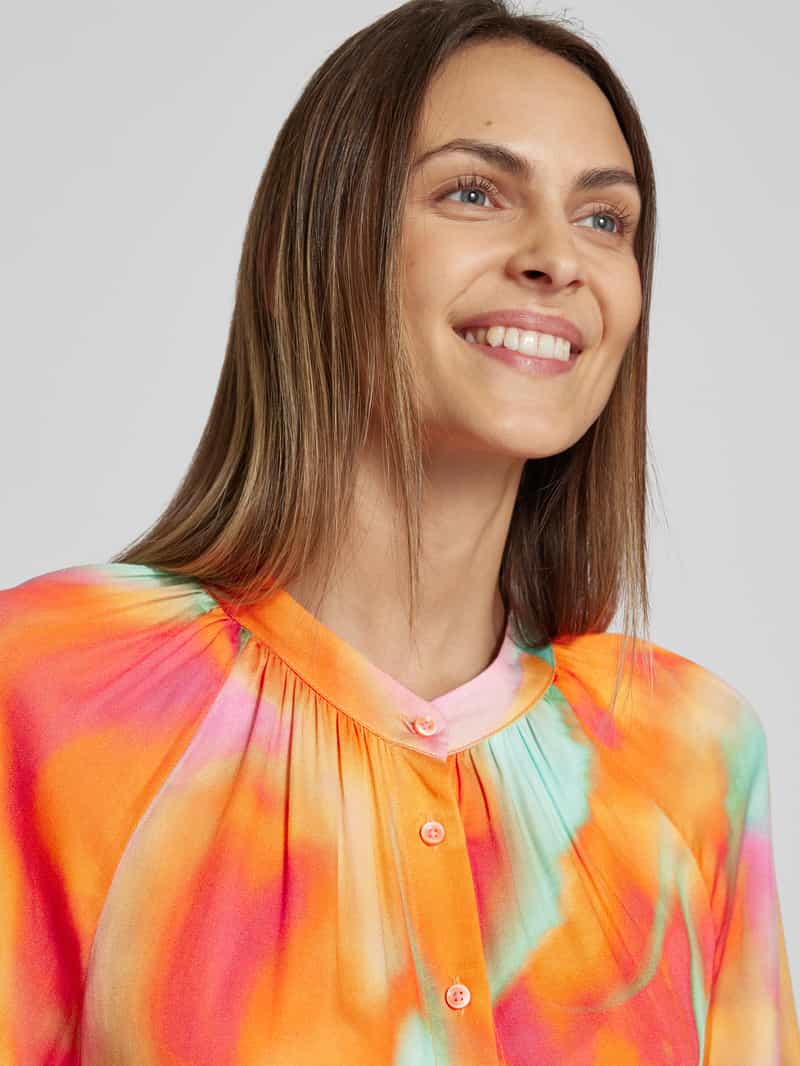 Emily Van den Bergh Blouse van viscose in batiklook
