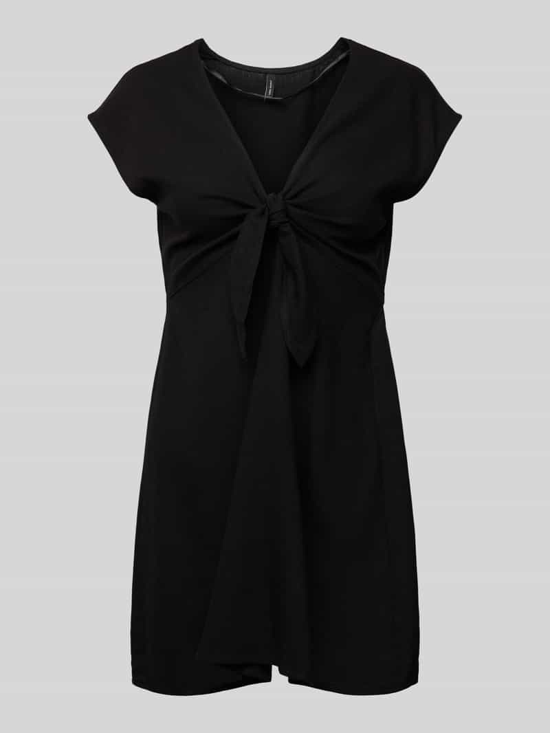 Vero Moda Mini-jurk met knoopdetail model 'MYMILO'