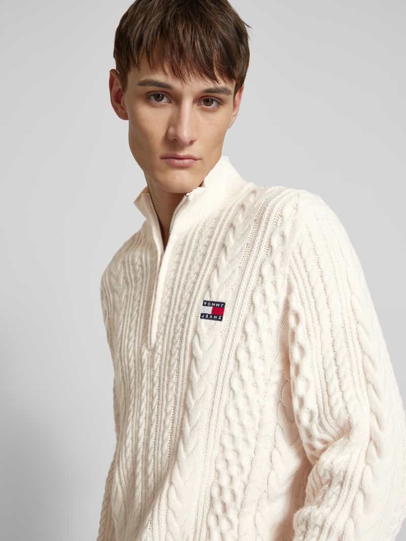 Tommy Jeans Regular fit gebreide pullover met wol en kabelpatroon