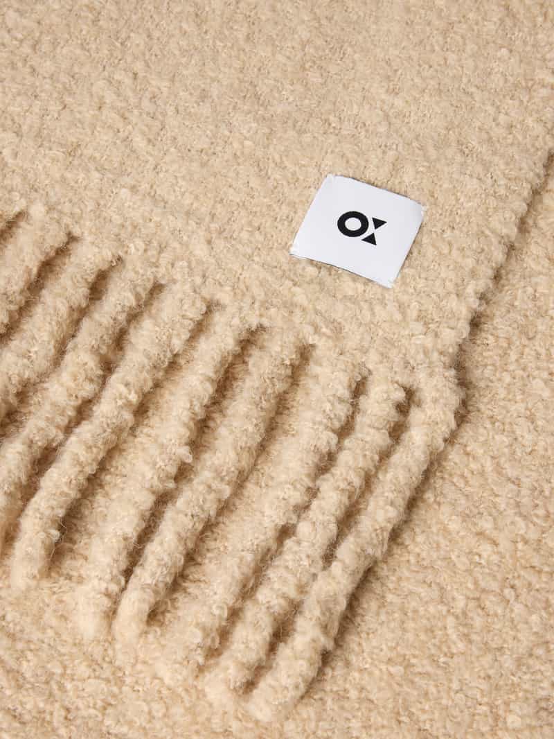 Opus Sjaal met rafels