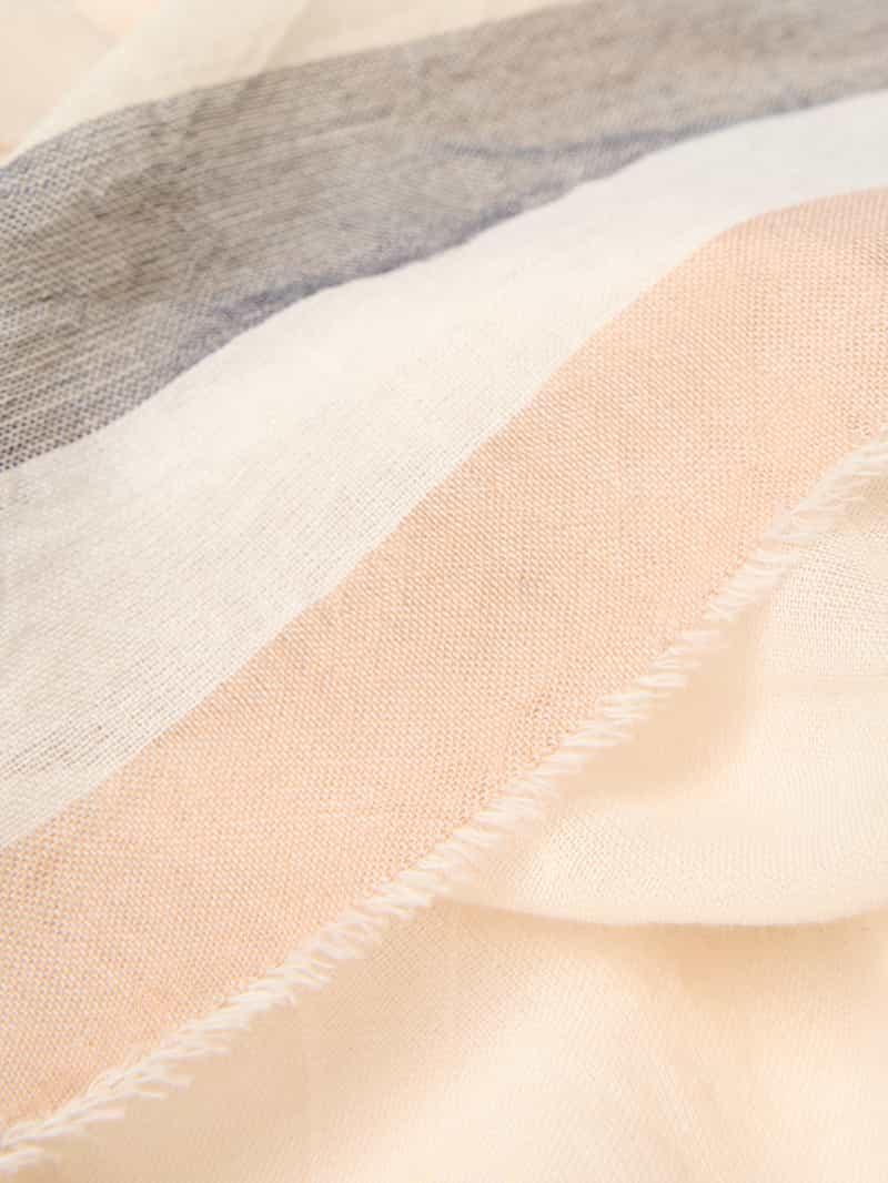 Bugatti Sjaal met labeldetail