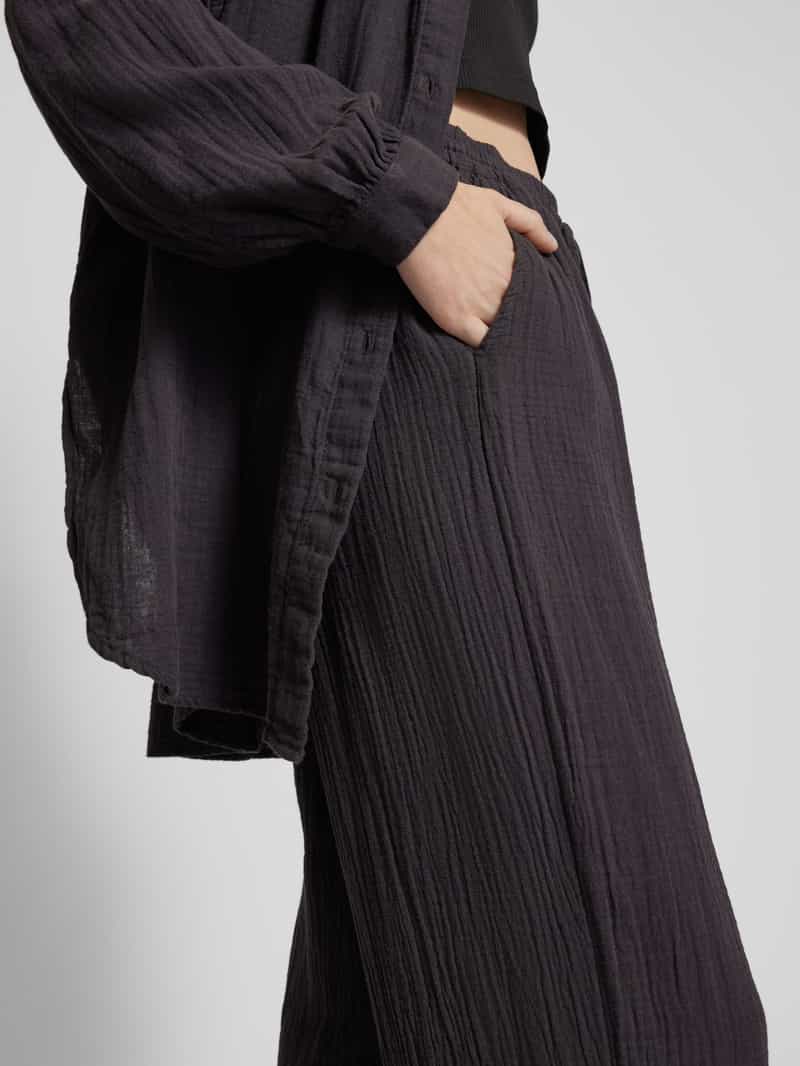 Only Regular fit stoffen broek in kreuklook model 'THYRA'