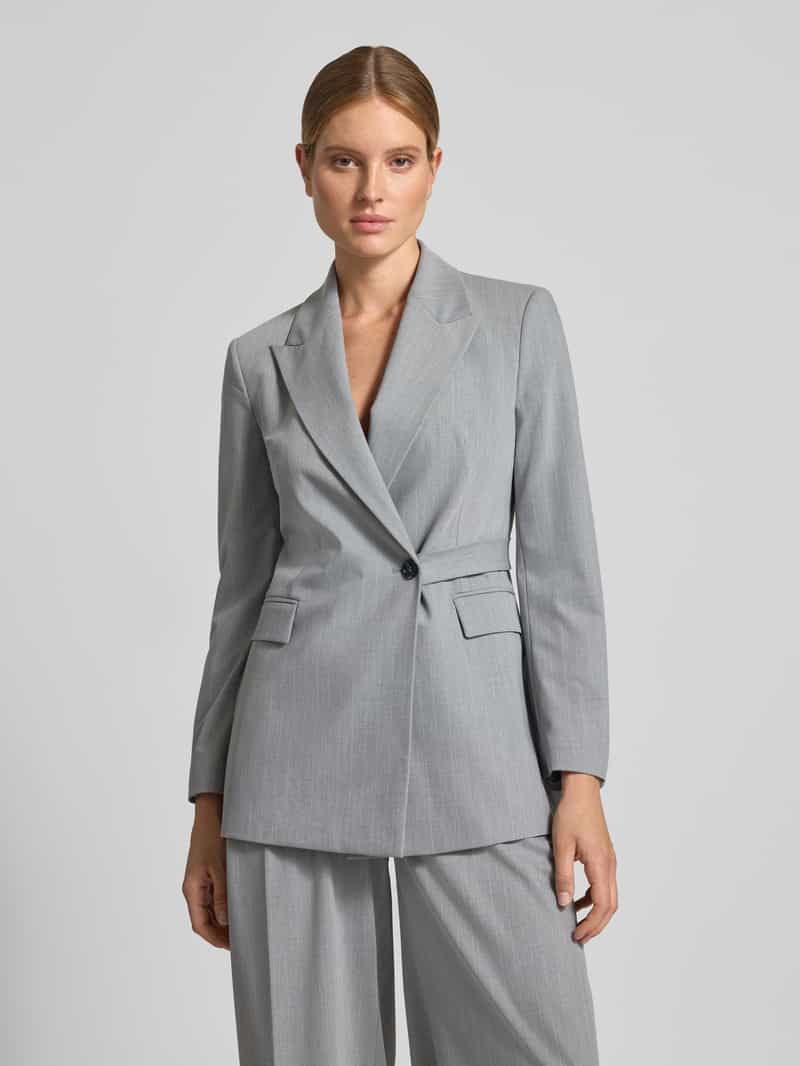 Style Icon Collection Elegante blazer met strikdetail curated by Viky Rader