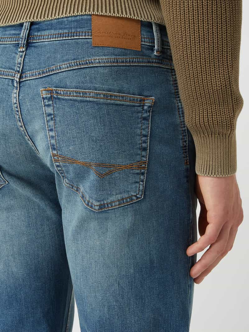 Christian Berg Men Straight fit jeans met merkdetail