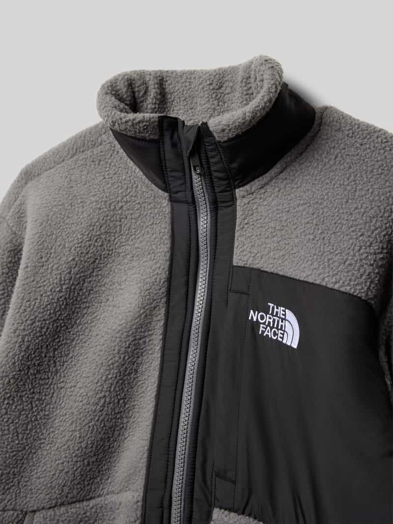 The North Face Sweatjack met teddybont model 'YUMIORI'