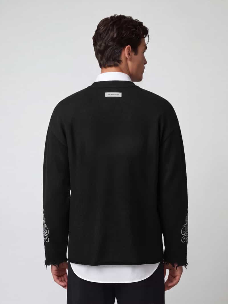 Don´t Waste Culture Sweatshirt met geborduurde mouwen model 'ONA'