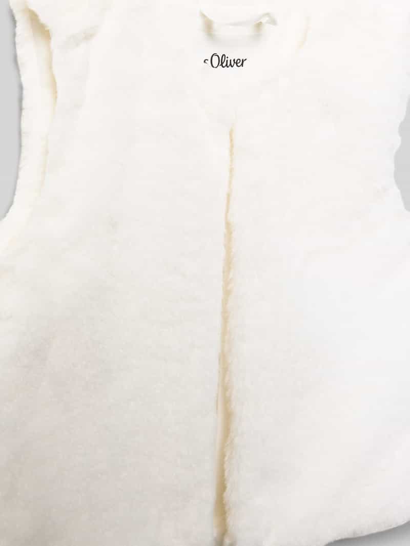 s.Oliver RED LABEL Regular fit gilet van imitatiebont met haakjessluiting