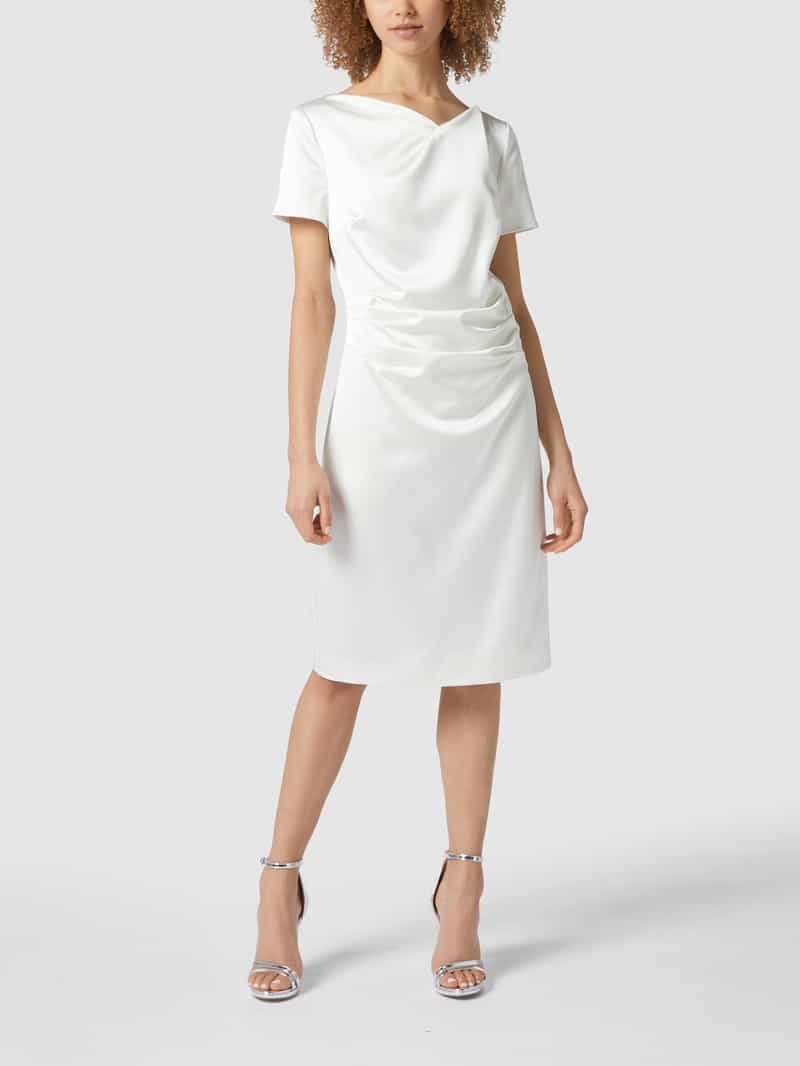 Cocktailjurk van satijn Swing