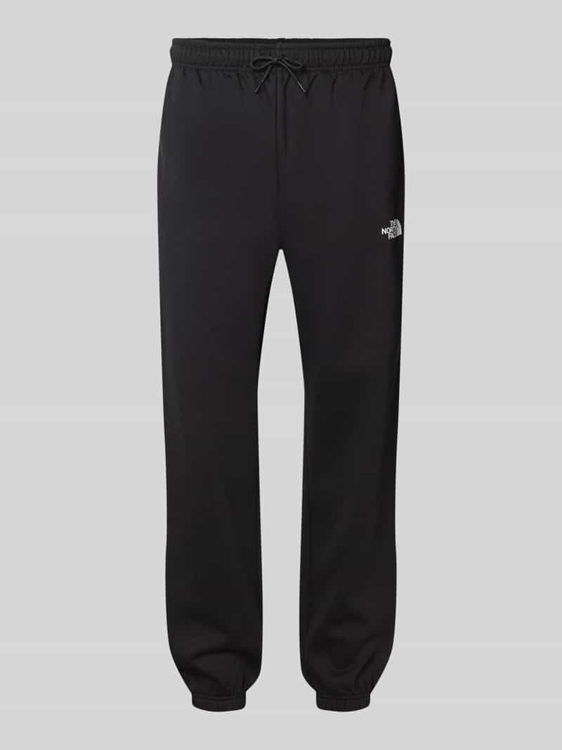 The North Face Regular fit sweatpants met labelstitching