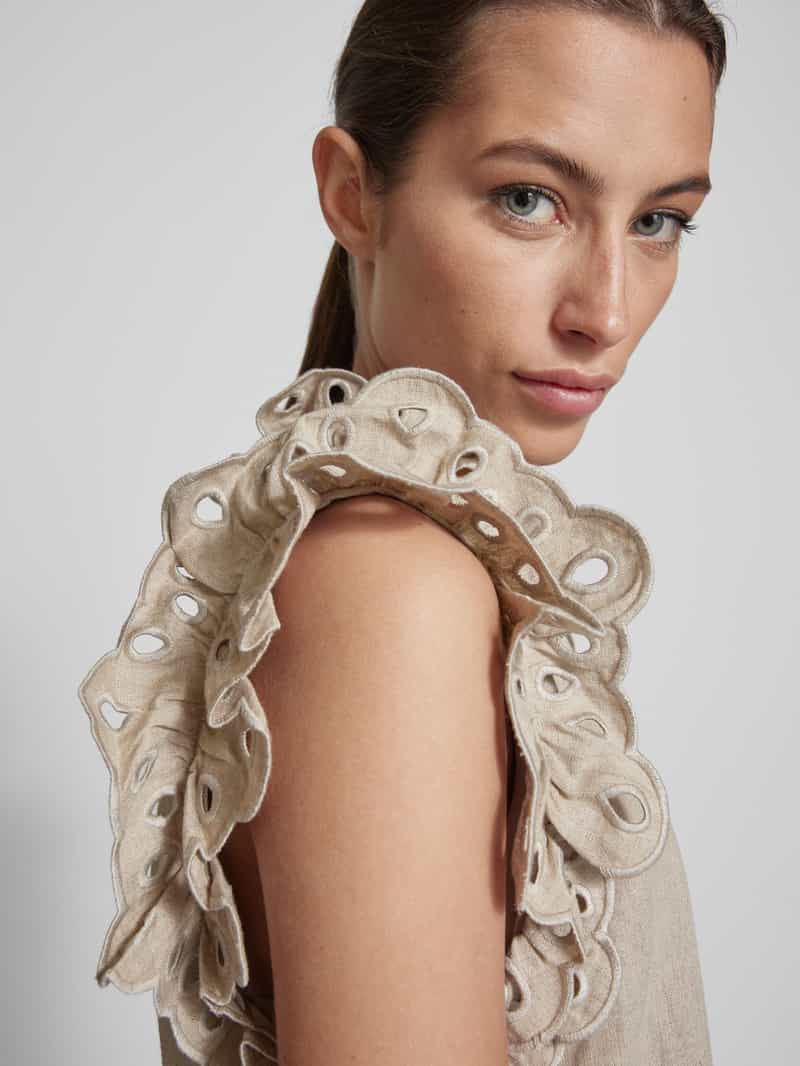 Copenhagen Muse Linnen blouse in mouwloos design model 'NATULI'
