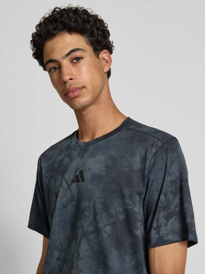 Adidas Training T-shirt met labelprint