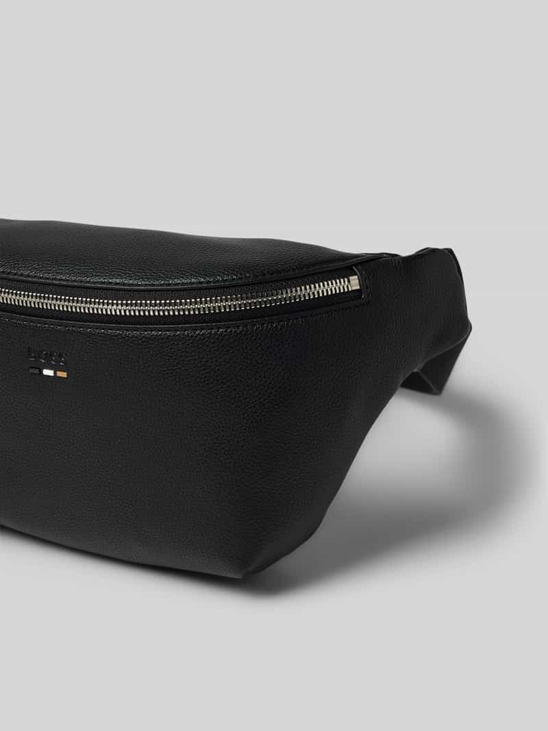 Boss Heuptasje met label in reliëf model 'RAY'
