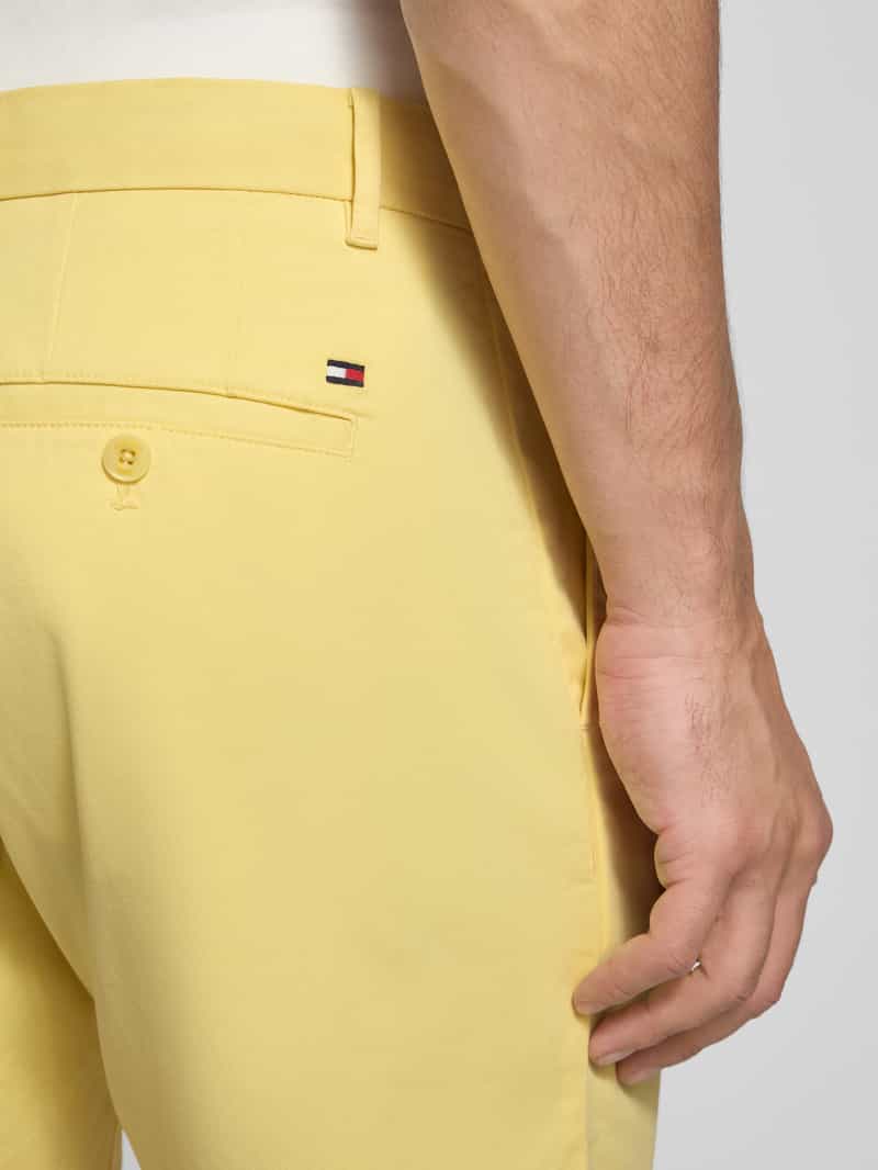 Tommy Hilfiger Slim fit korte chino van een mix van katoen en elastaan