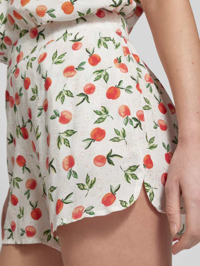 Pieces High waist korte broek van viscose met all-over motief model 'NYA'