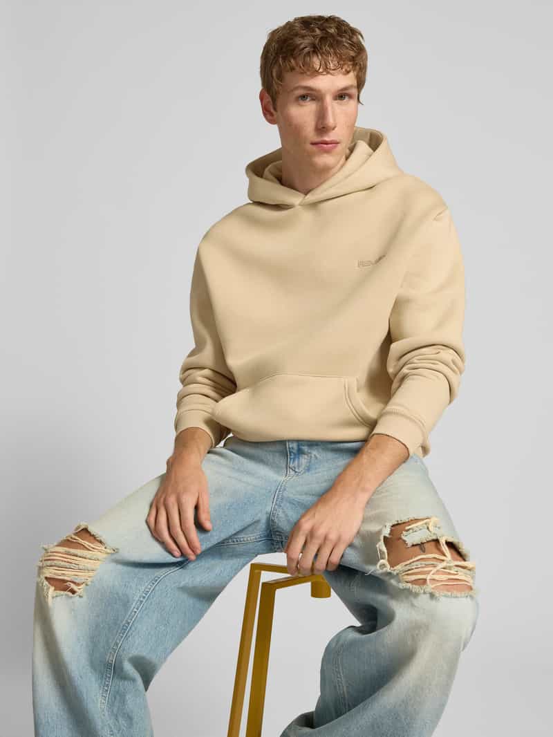 REVIEW Hoodie met labelprint