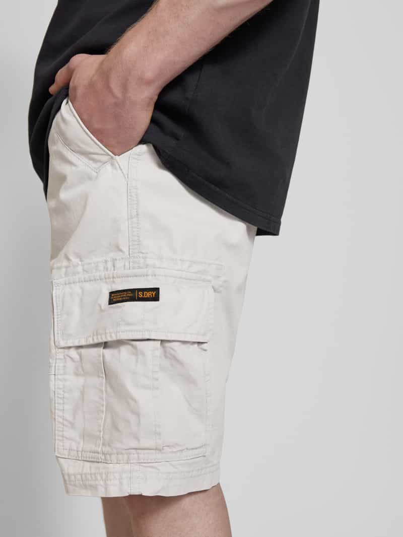 Superdry Regular fit korte cargobroek met riem model 'Heavy'