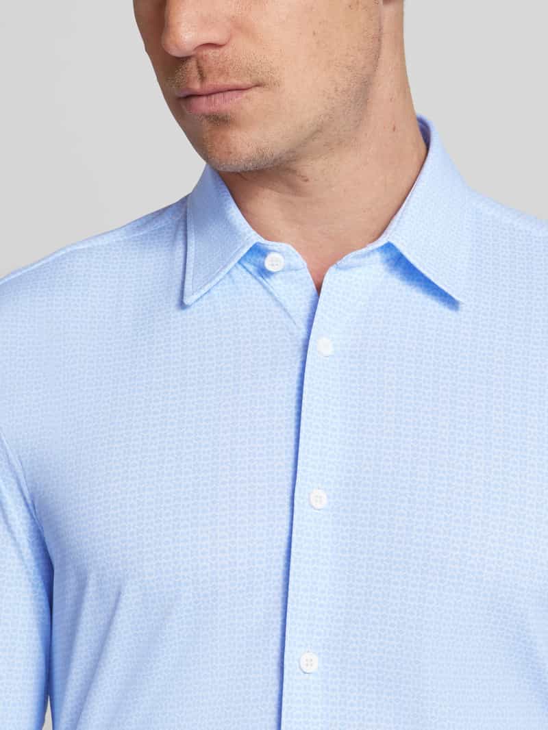 Boss Slim fit vrijetijdsoverhemd met kentkraag model 'Roan'