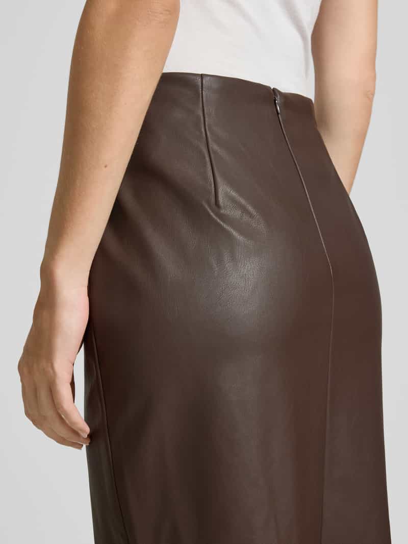 Vila Minirok in leerlook model 'DAGMAR'