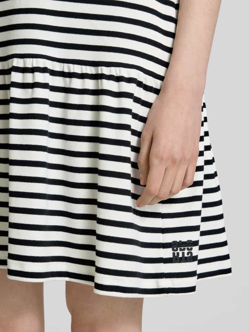 Marc Cain Knielange polojurk met knoopsluiting