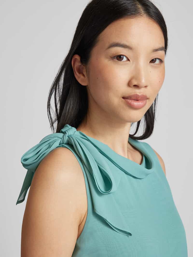 Vera Mont Knielange cocktailjurk met asymmetrische zoom