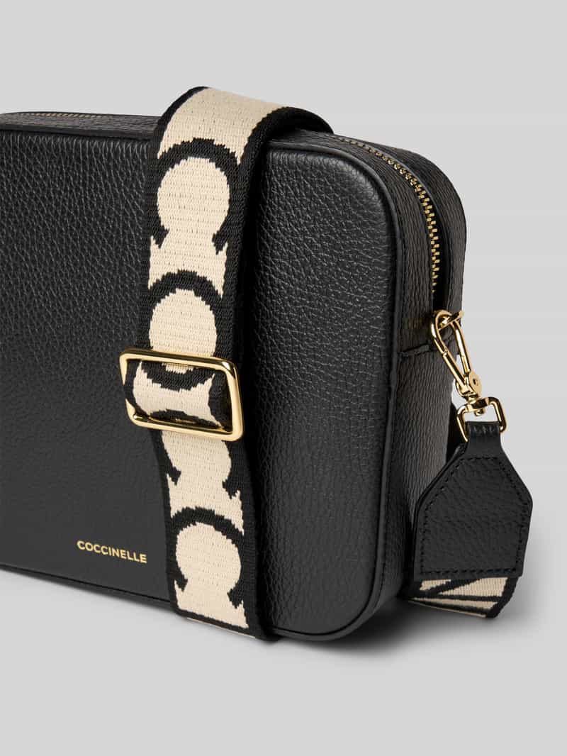 Coccinelle Handtas met labeldetail
