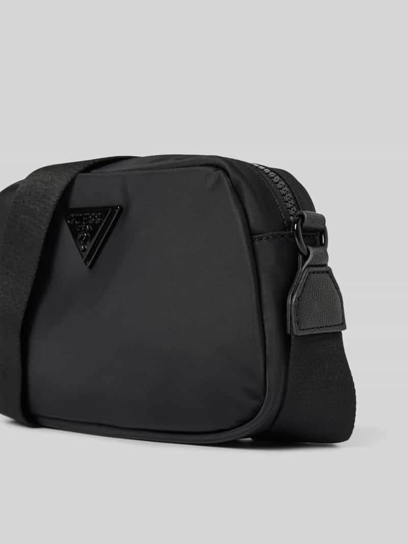 Guess Schoudertas met labeldetails model 'LATONA'