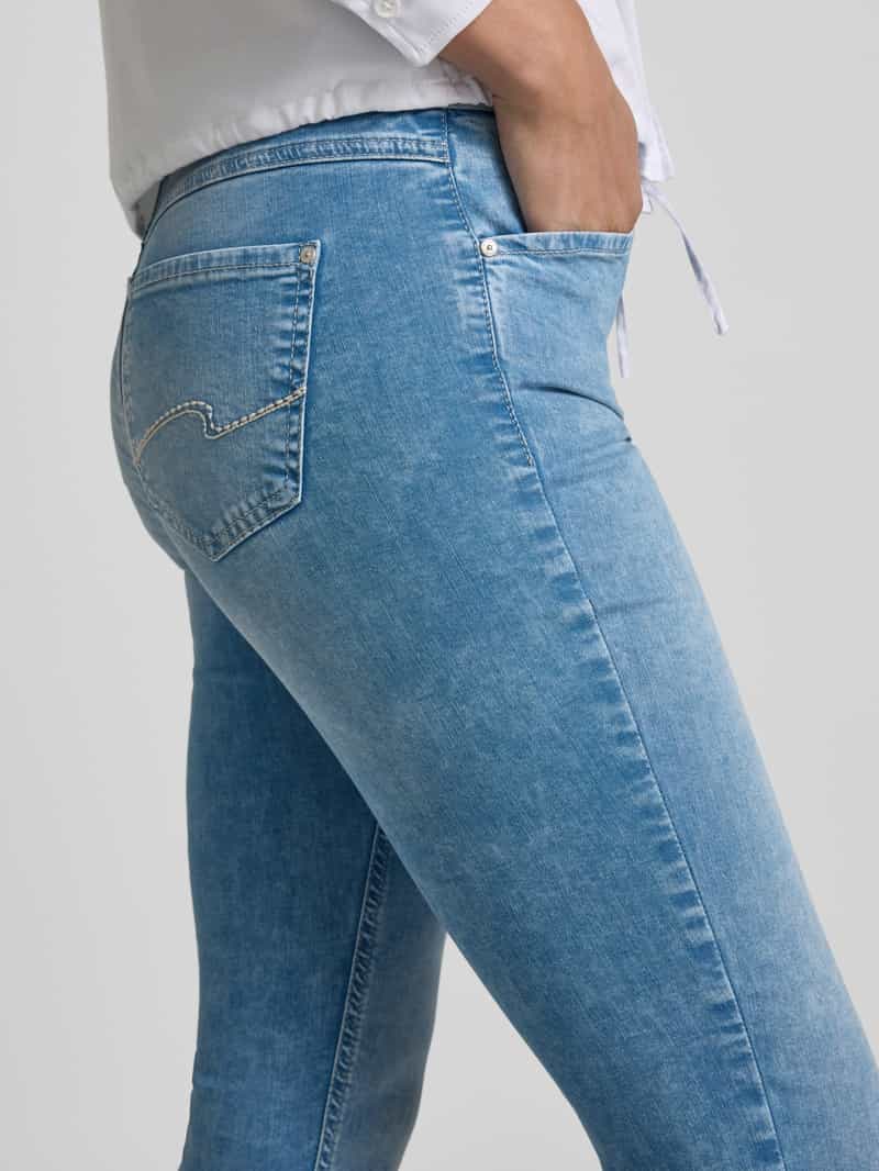 Angels Slim fit capribroek met steekzakken model 'ORNELLA SPORTY'