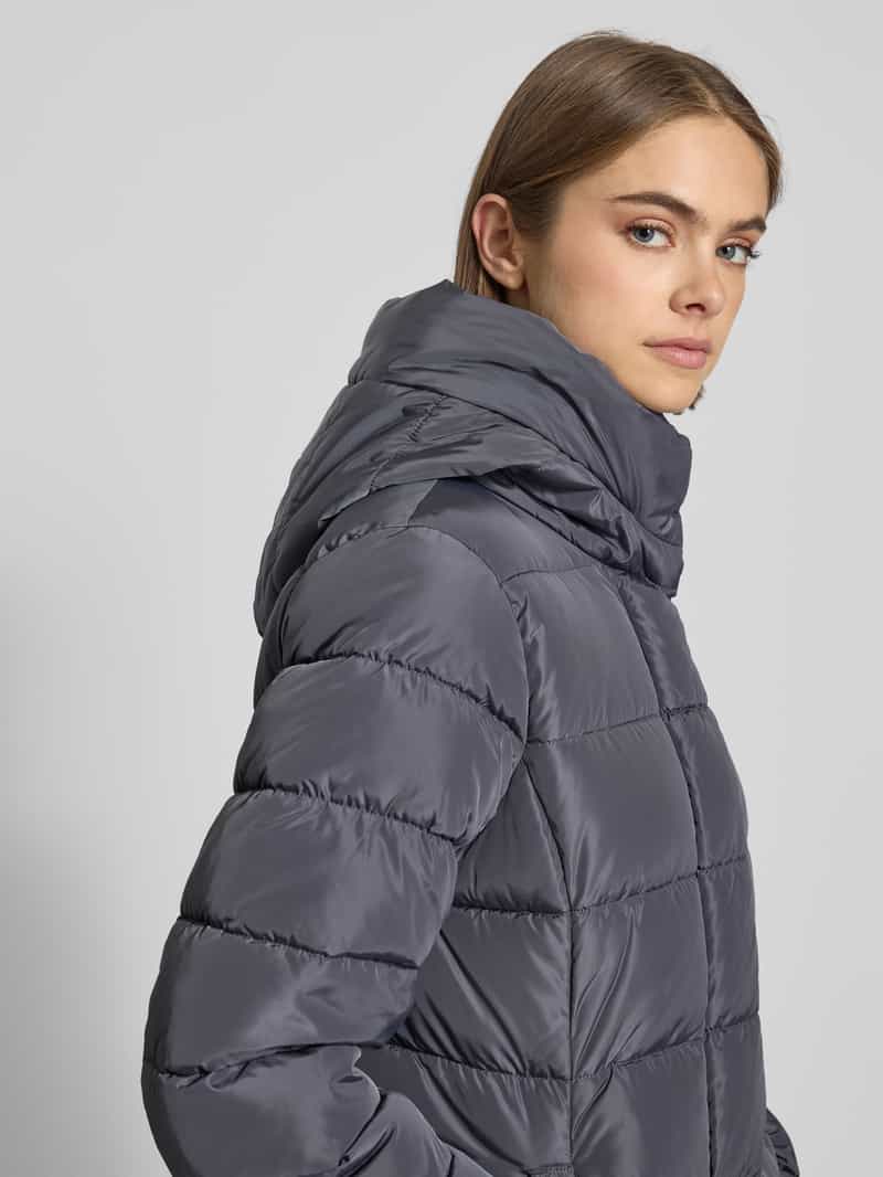 Only Regular fit gewatteerd jack met capuchon model 'LINA'