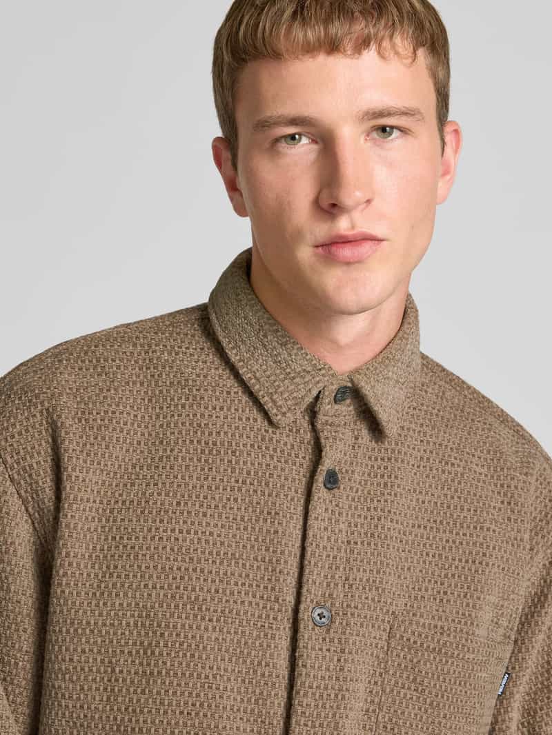 REVIEW Regular fit vrijetijdsoverhemd met structuurmotief