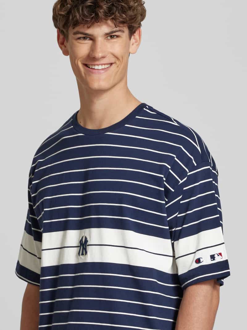 Champion Oversized T-shirt met labelstitching