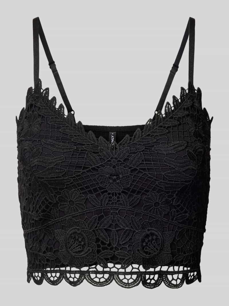 Only Korte top met gehaakt kant model 'HONEY'