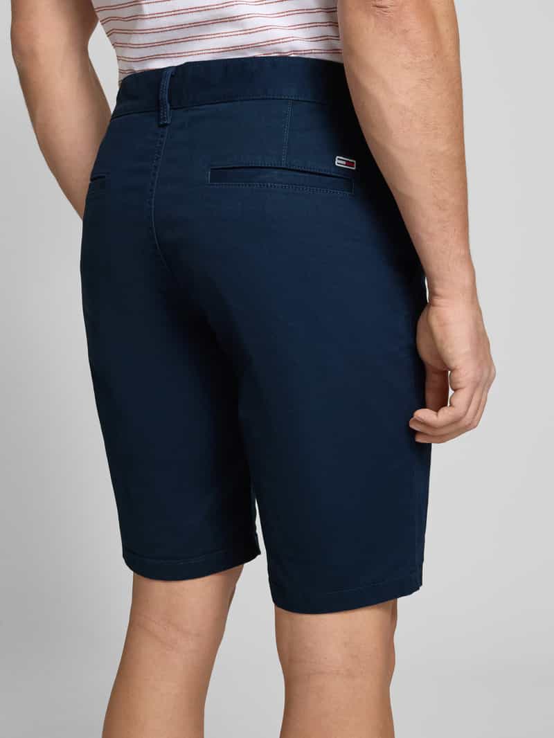 Tommy Jeans Slim fit korte chino van katoenmix model 'SCANTON'