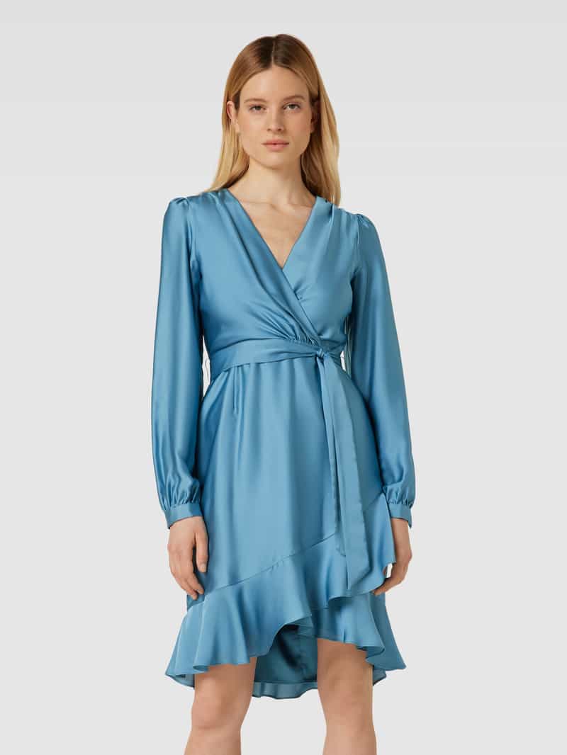 Cocktailjurk met strikceintuur Swing