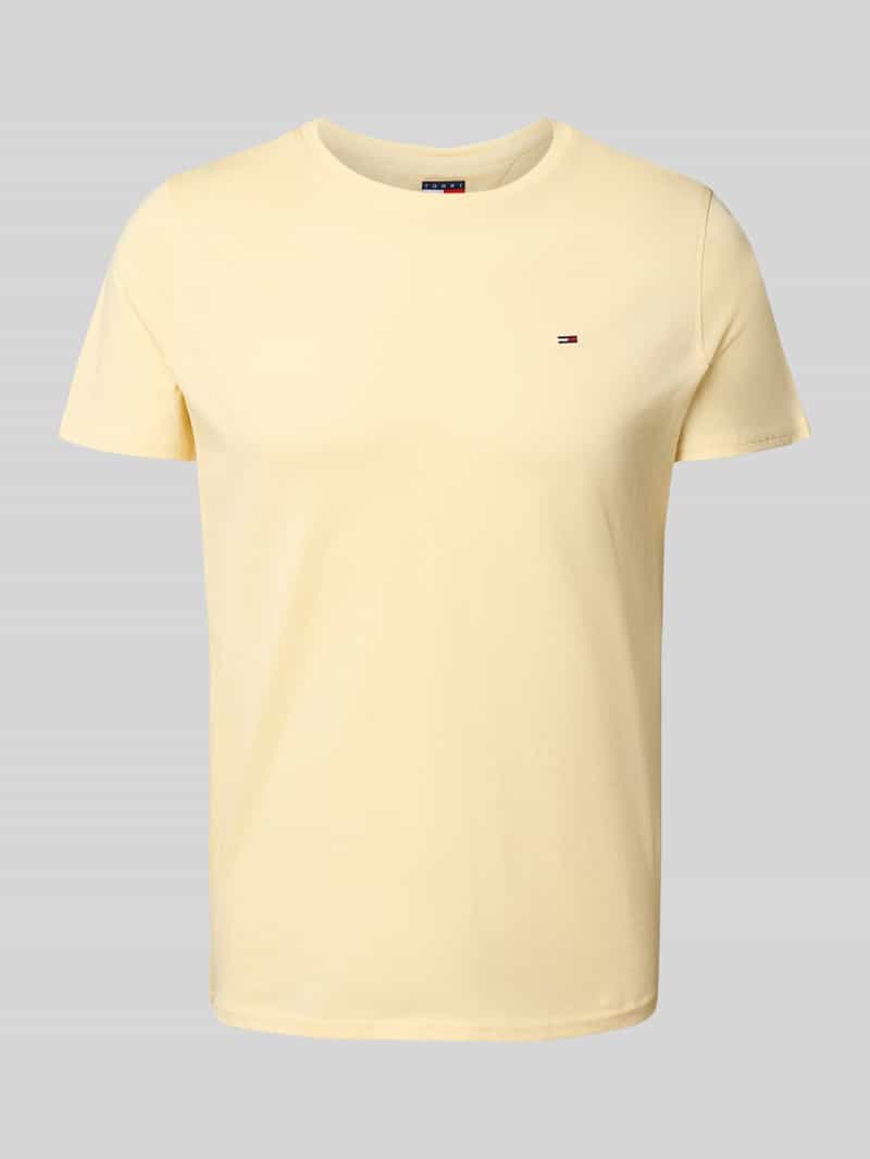 TOMMY JEANS T-shirt TJM ESSENTIAL SOLID TEE met ronde hals en subtiele logo-vlag