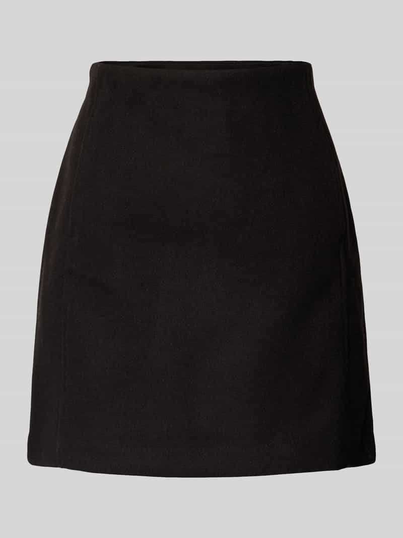 Vero Moda Minirok met steekzakken opzij model 'FORTUNEALLISON'