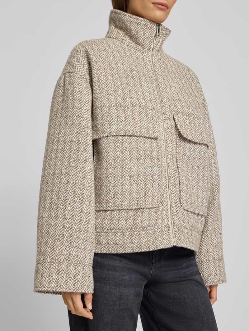 Jake*s Casual Jack met opstaande kraag en klepzakken