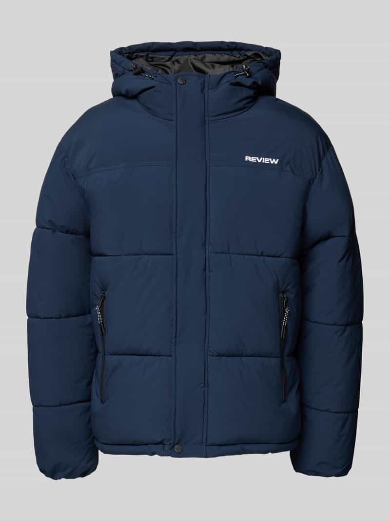 REVIEW Gewatteerd jack met labelstitching en ritszakken