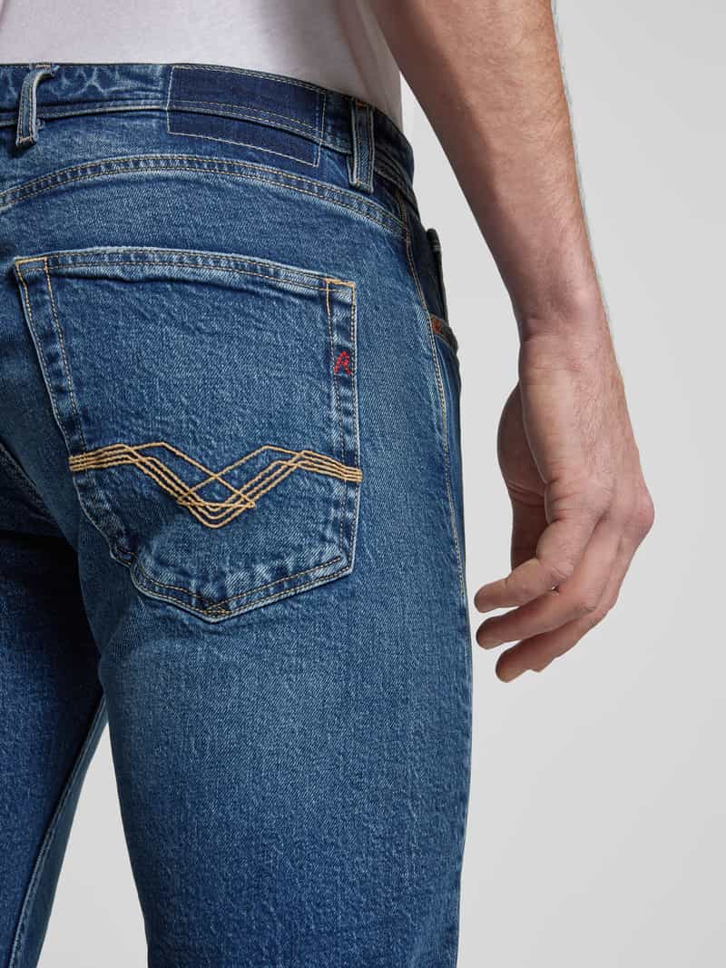 Replay Straight fit jeans in 5-pocketmodel model 'GROVER'