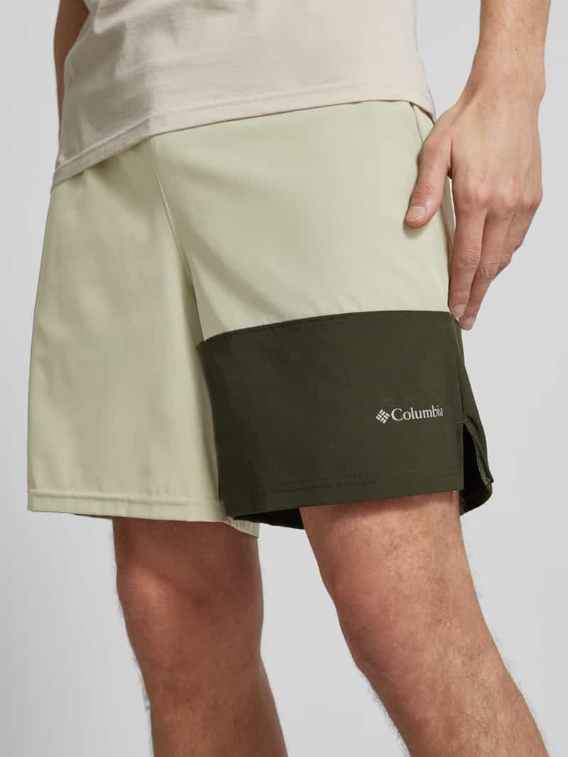 Columbia Regular fit korte broek met labelprint