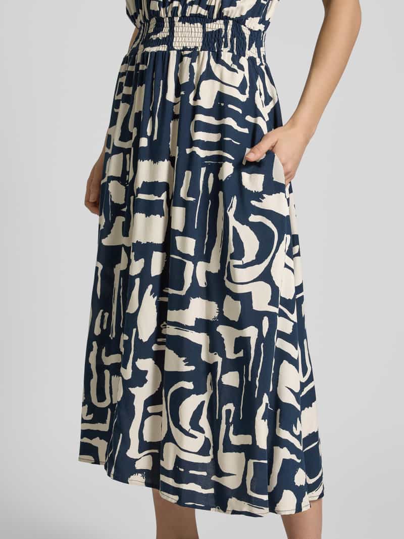Apricot Midi-jurk met smokdetails