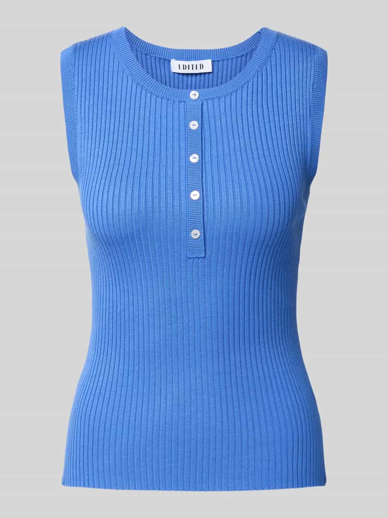 EDITED Gebreide top met korte knoopsluiting model 'Cecelie'