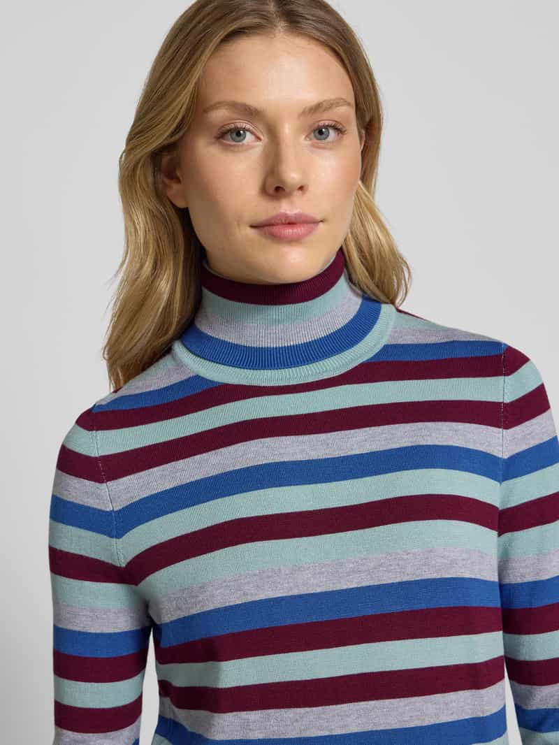 Christian Berg Woman Regular fit shirt met lange mouwen van viscosemix