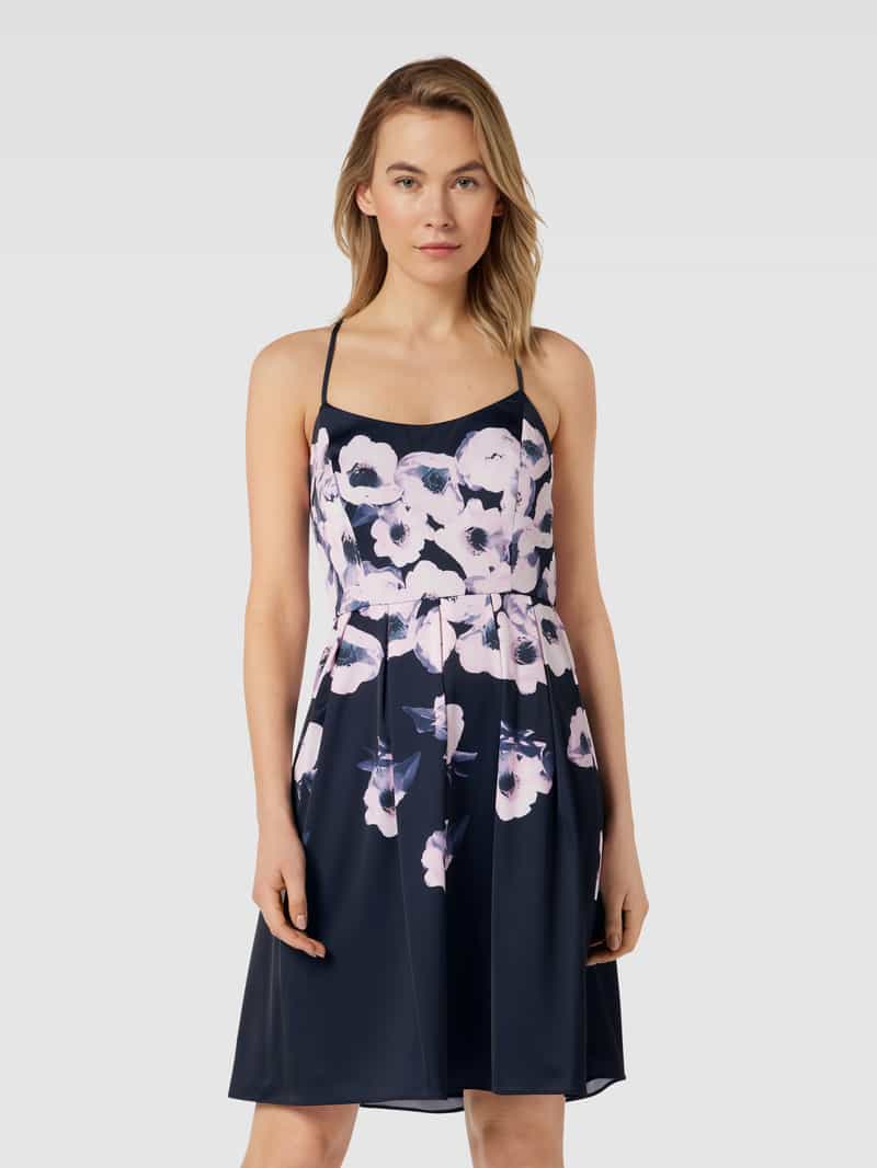 Knielange cocktailjurk met bloemenprint V.M.