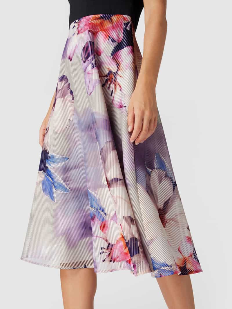 Swing Cocktailjurk met bloemenmotief