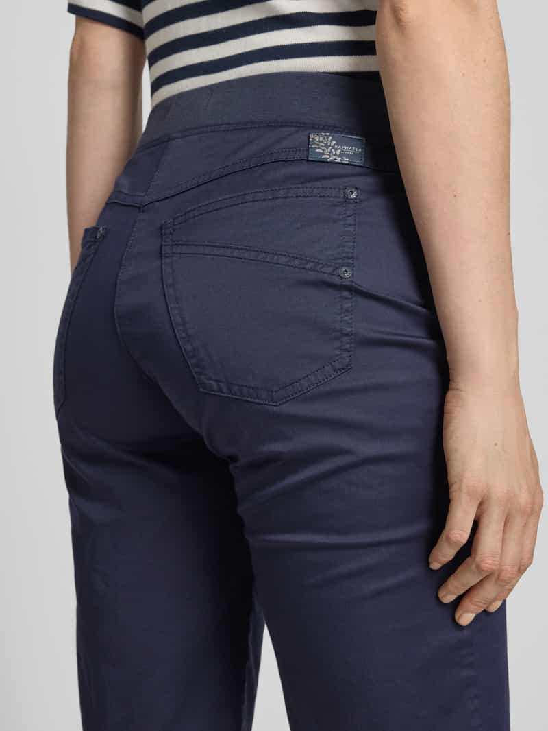 Raphaela By Brax Bermuda met elastische band model 'PAMINA'